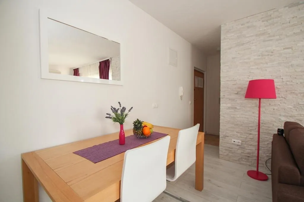 Apartment Gloria 特罗吉尔 克罗地亚